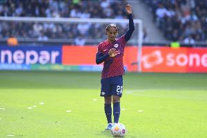 记者：切尔西准备正式报价西蒙斯，与莱比锡的谈判进展积极