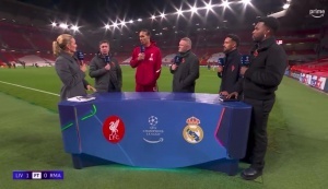 😅范戴克：前职业的客观评价很有价值；鲁尼：我的话激励了他们