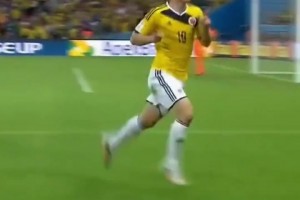 天才少年！J罗世界杯一球成名！这一脚世界波价值多少？