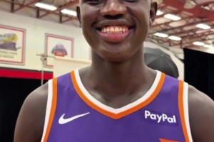 😅够实诚！马卢阿奇：我选10号因为可选的号码实在不多了