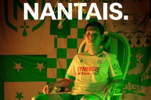 韩国中场国脚洪贤锡租借加盟法甲南特！一起欣赏集锦吧~